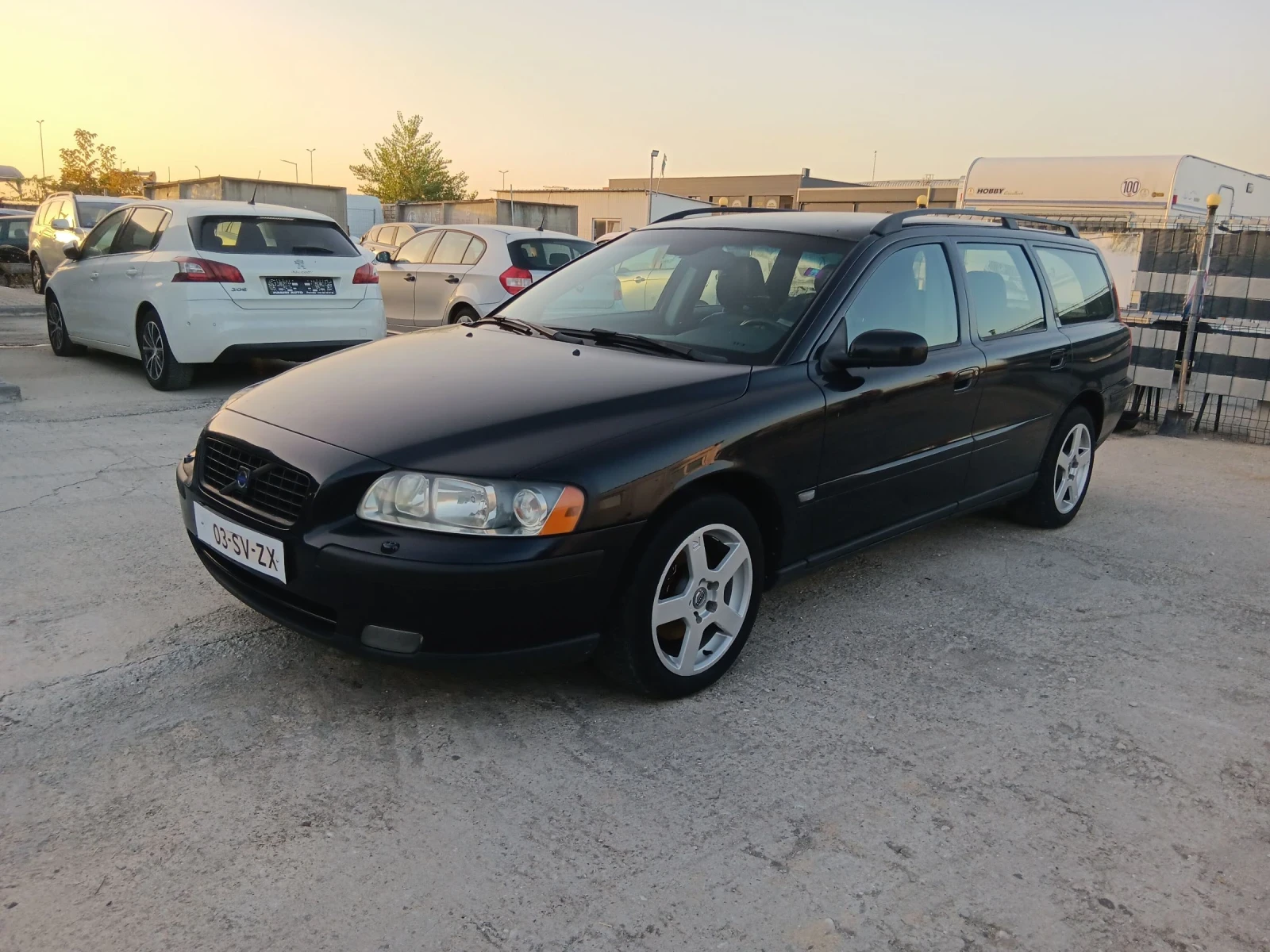 Volvo V70 2.4i  - изображение 3