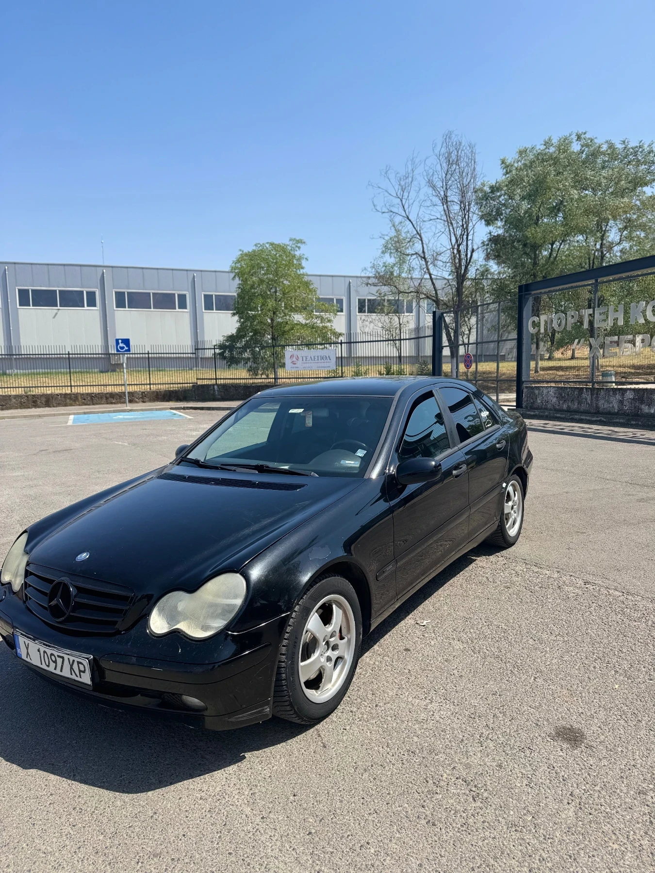 Mercedes-Benz C 200  - изображение 2