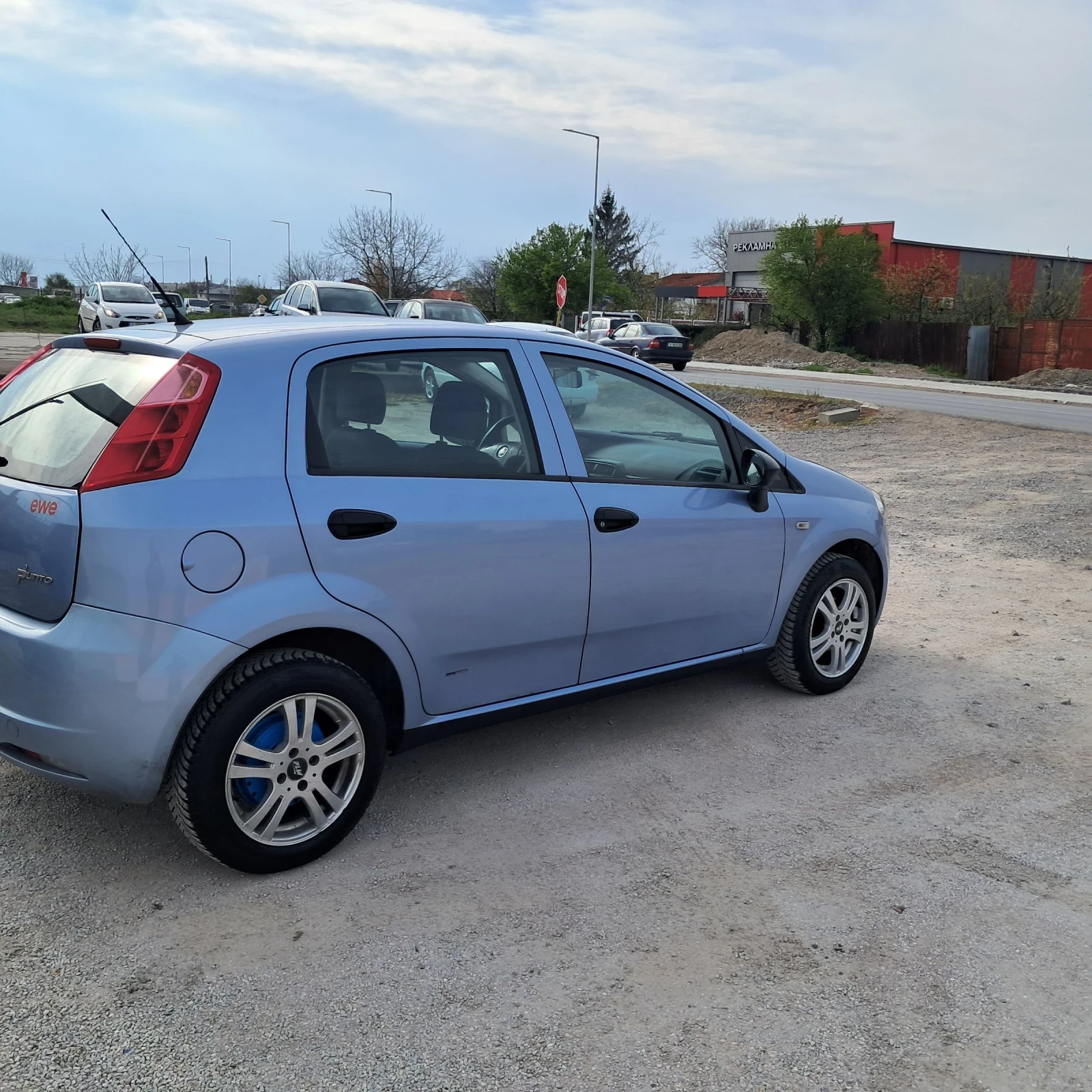 Fiat Punto 1.4I - изображение 4