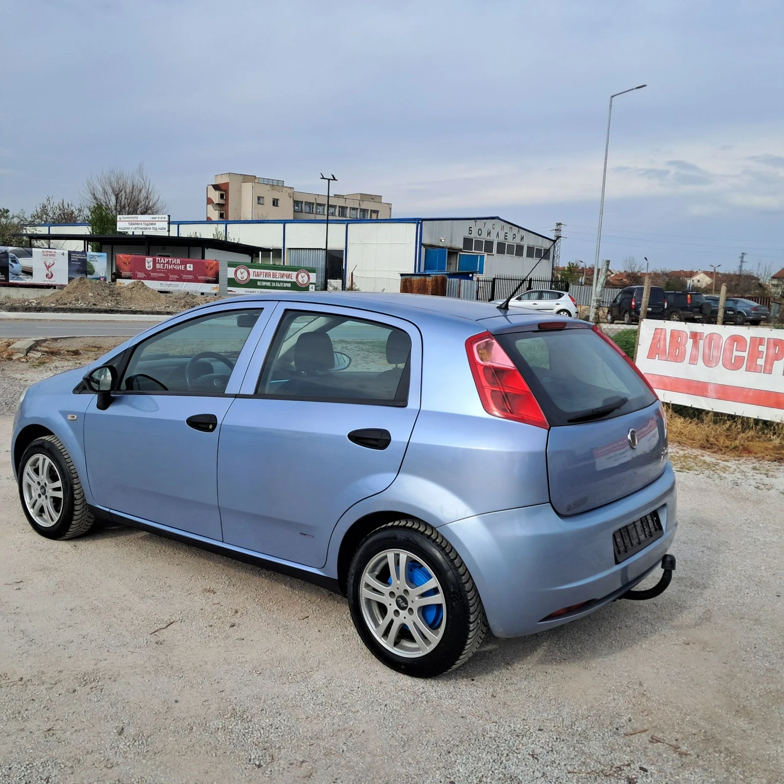 Fiat Punto 1.4I - изображение 2