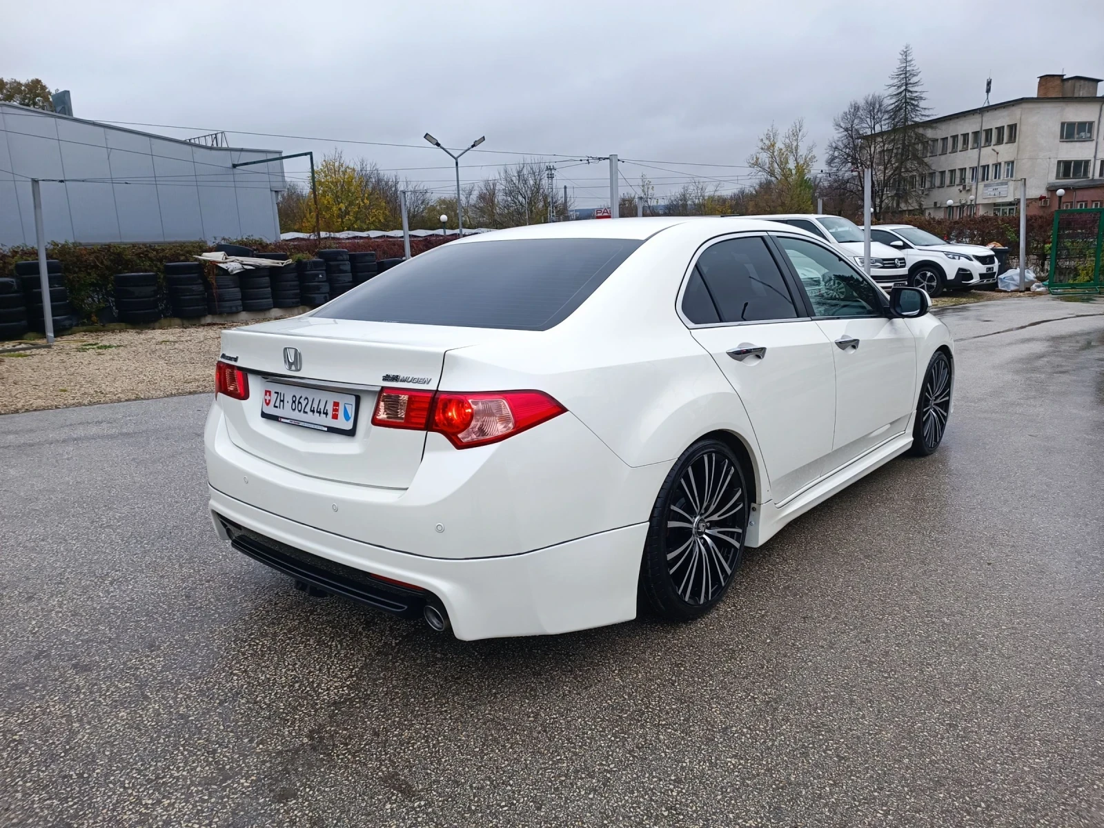 Honda Accord 2.4i-201кс-ШВЕЙЦАРИЯ-РЪЧКА-6ск-FACELIFT-MUGEN - изображение 3