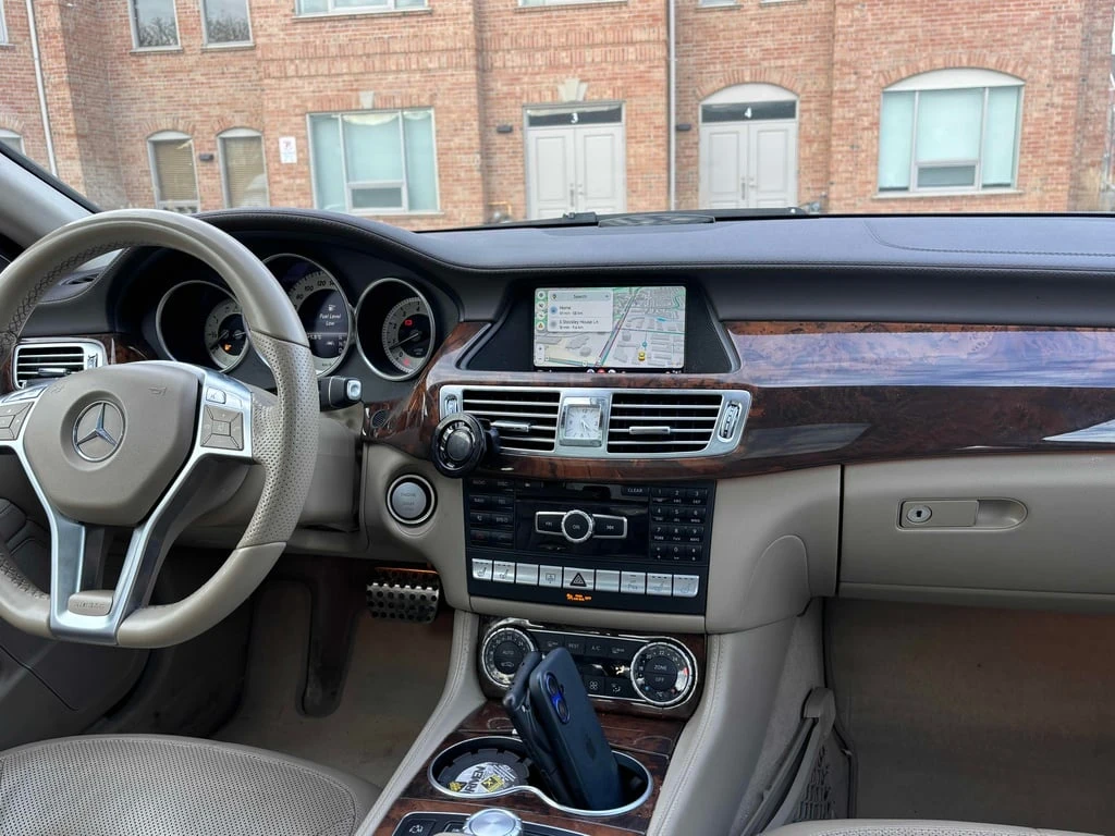 Mercedes-Benz CLS 500 550  CARFAX - изображение 9