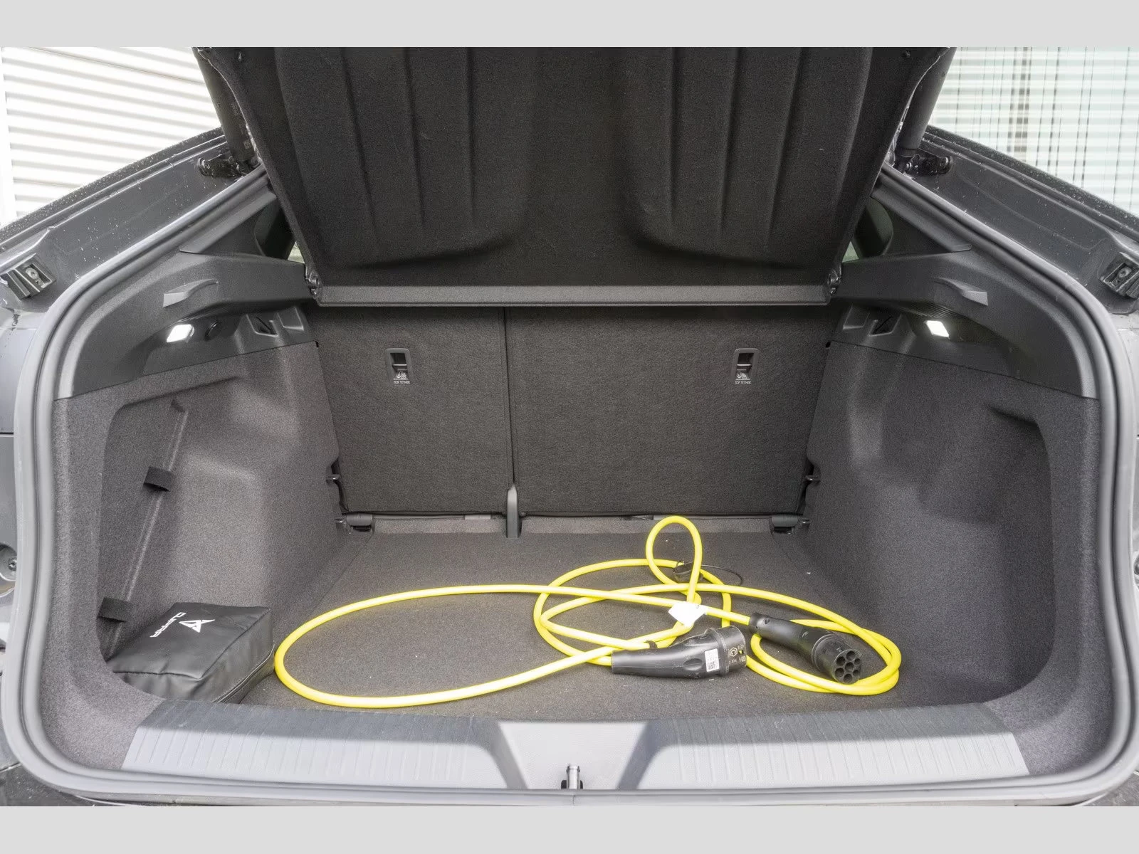 Cupra Tavascan ENDURANCE/286HP/CAM/NAVI/LED/AMBI/DIGITAL/865v - изображение 6