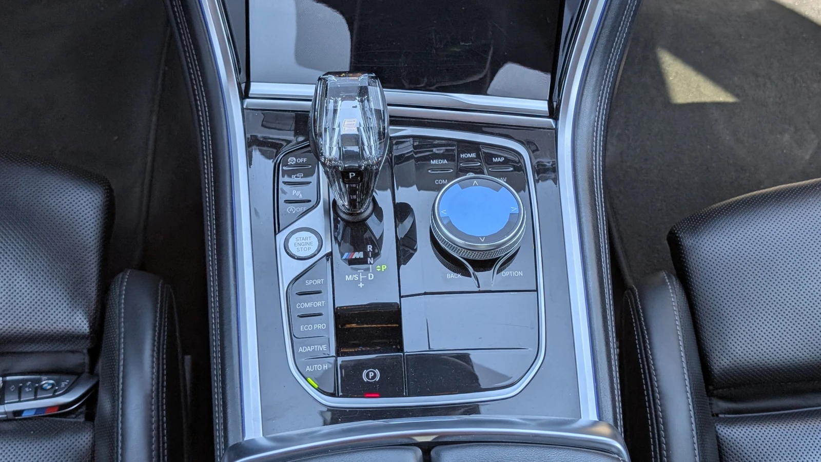 BMW 850 Gran Coupe Carbon Core, снимка 16 - Автомобили и джипове - 53724938