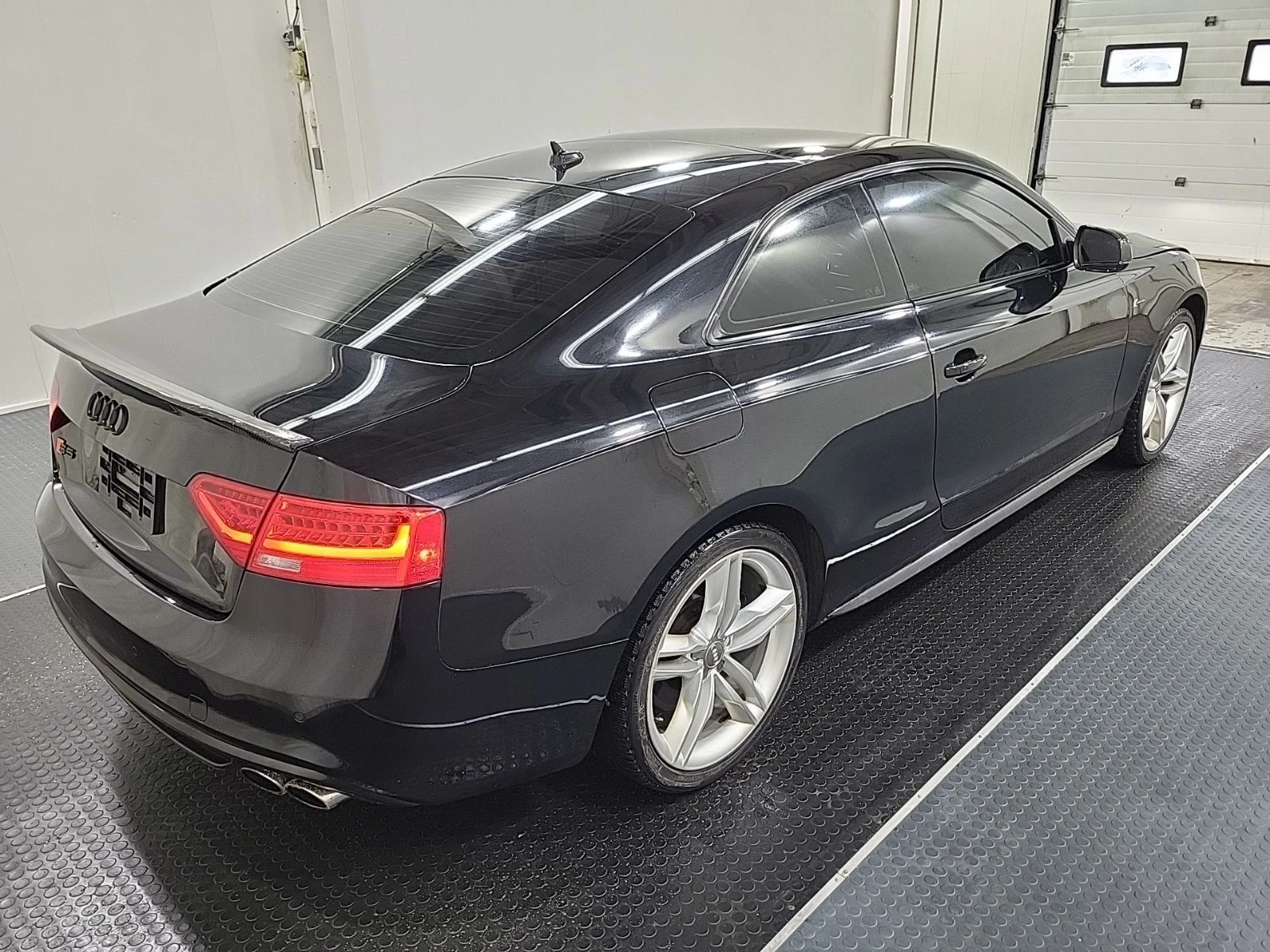 Audi S5 TECHNIK АВТО КРЕДИТ, снимка 3 - Автомобили и джипове - 53946548