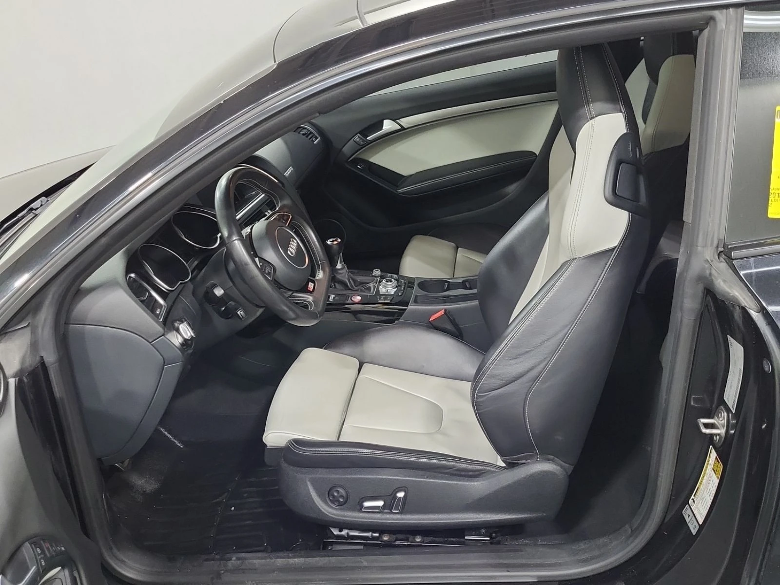 Audi S5 TECHNIK АВТО КРЕДИТ, снимка 7 - Автомобили и джипове - 53946548