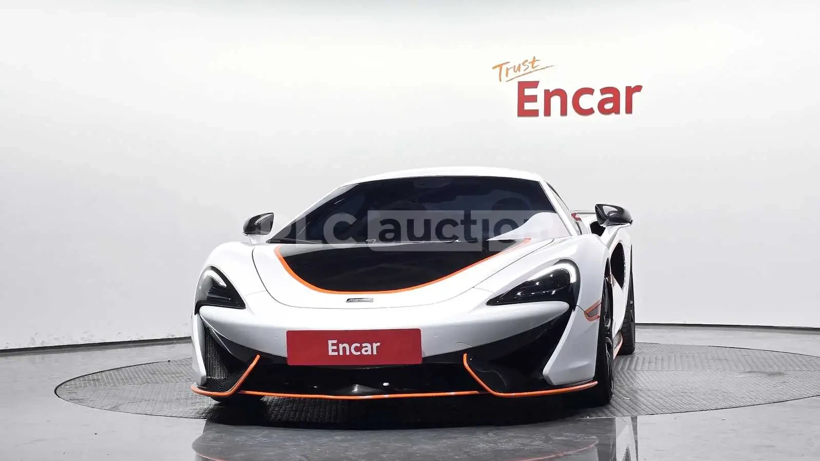 McLaren 570S Coupe V8* SSG* КРАЙНА ЦЕНА, снимка 2 - Автомобили и джипове - 53965653