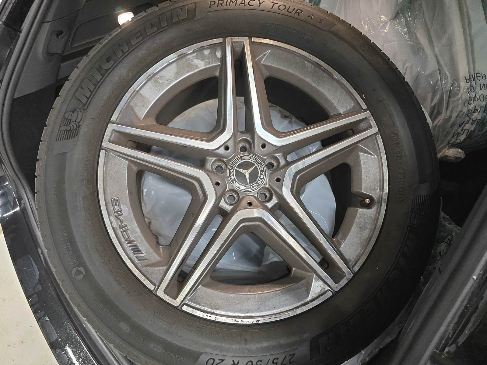 Mercedes-Benz GLE 450 AMG * ОБДУХВАНЕ * HEAD UP * CARFAX * , снимка 11 - Автомобили и джипове - 54046683