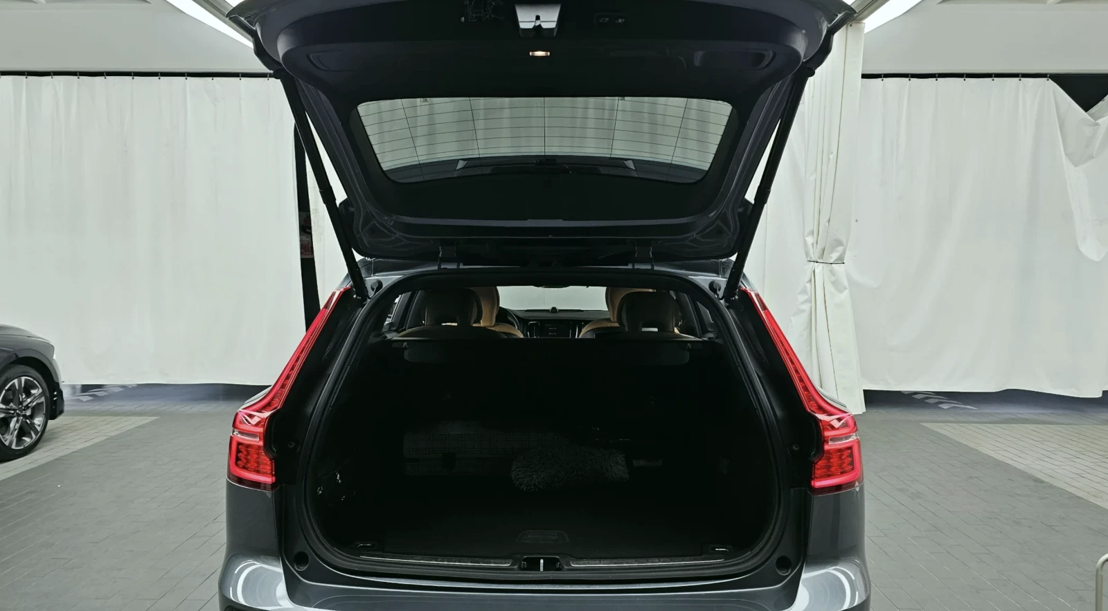 Volvo V60 Cross Country INSCRIPTION/Bowers & Wilkins/360 ������/FULL | Mobile.bg � ����������� 17