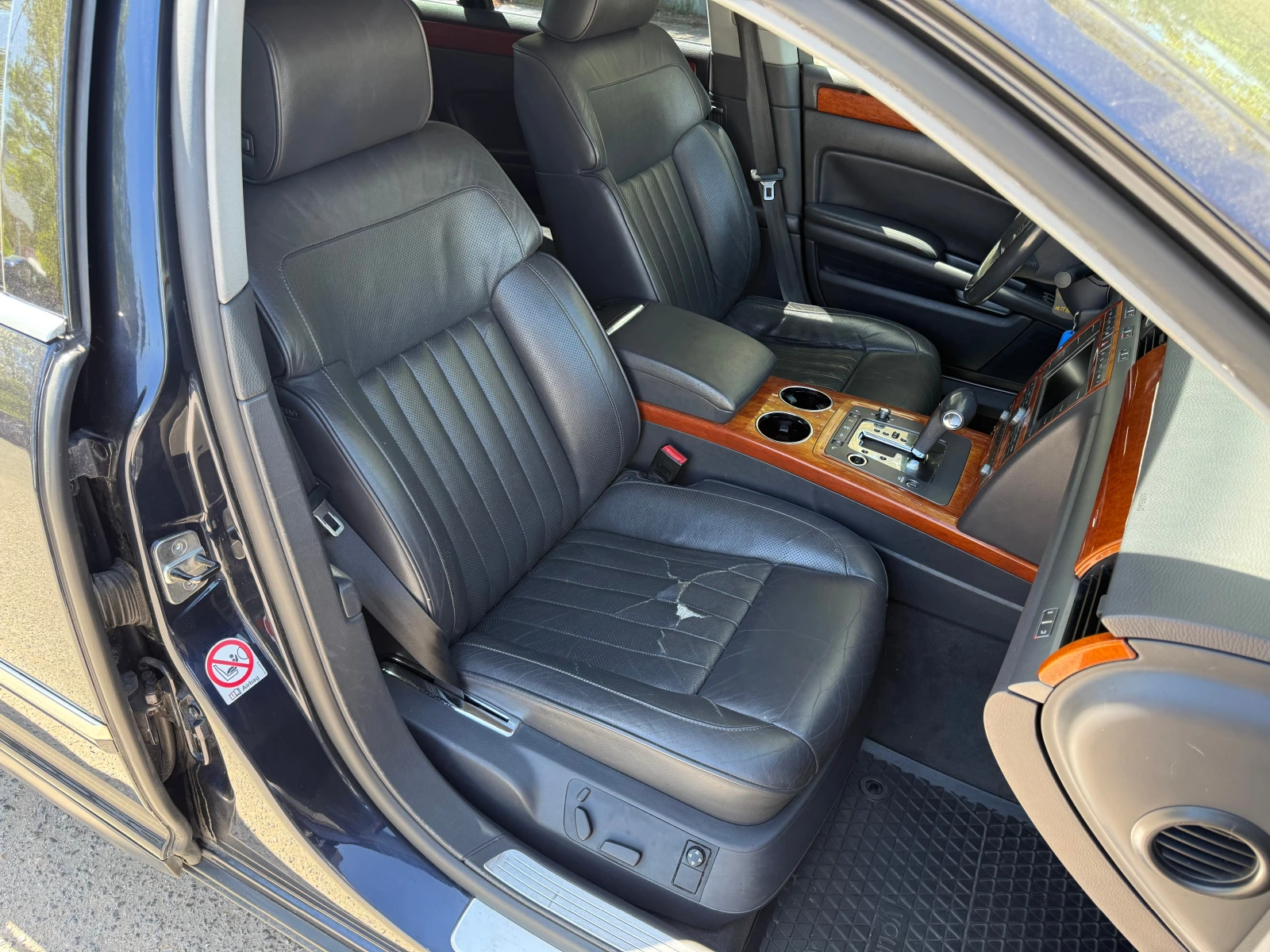 VW Phaeton 3.0 TDI 4Motion, снимка 14 - Автомобили и джипове - 54338886