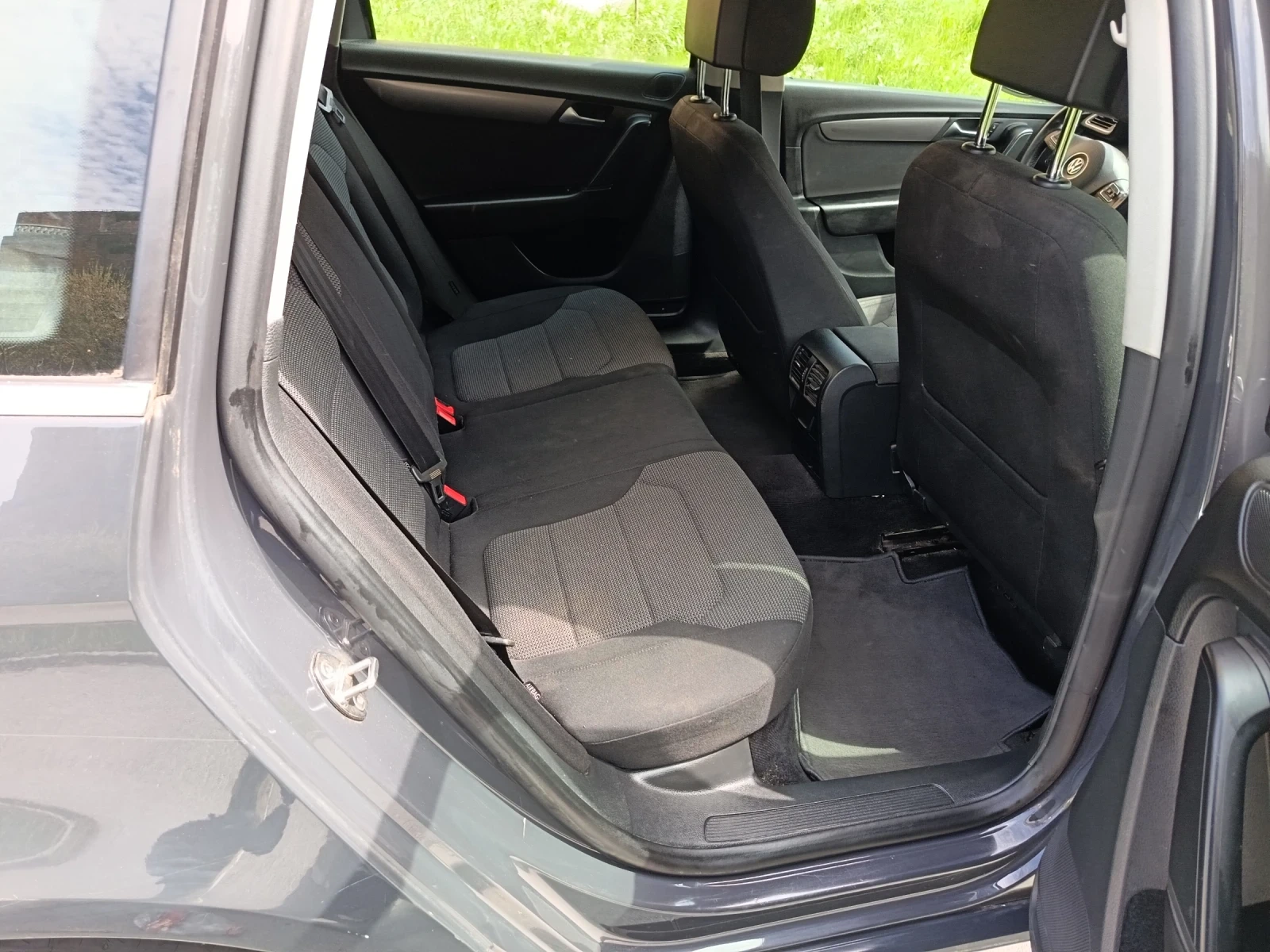 VW Passat 2.0 TDI B7 140 ps COMMON REAL , снимка 8 - Автомобили и джипове - 54748476