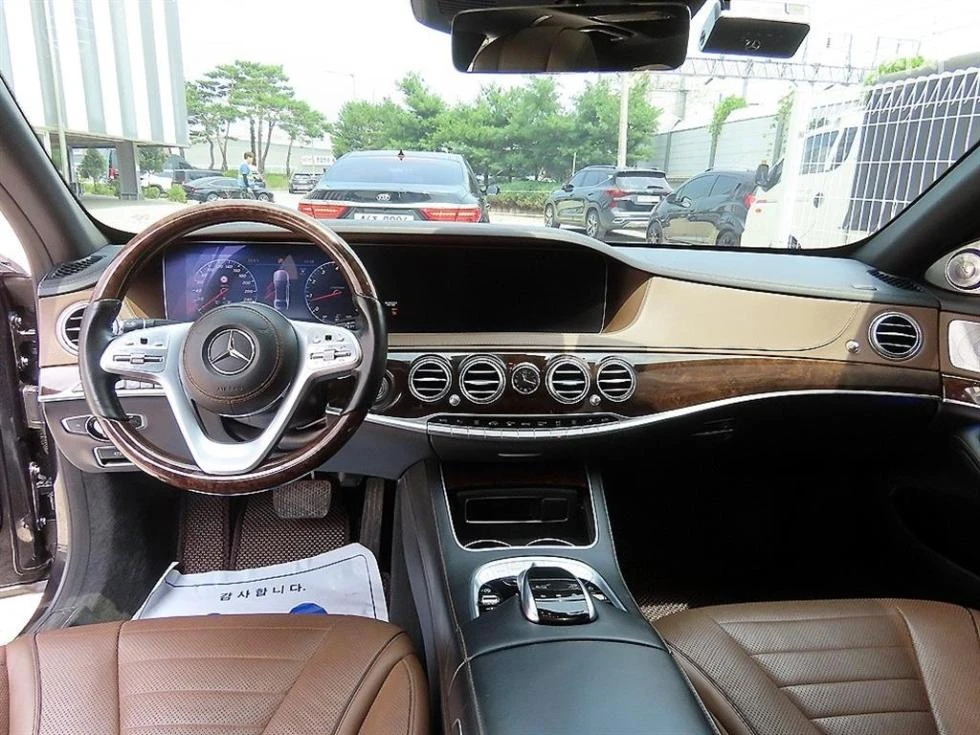 Mercedes-Benz S 560 4MATIC MAYBACH /PANORAMA/360CAM/EKPAHИ/FULL, снимка 7 - Автомобили и джипове - 55454017
