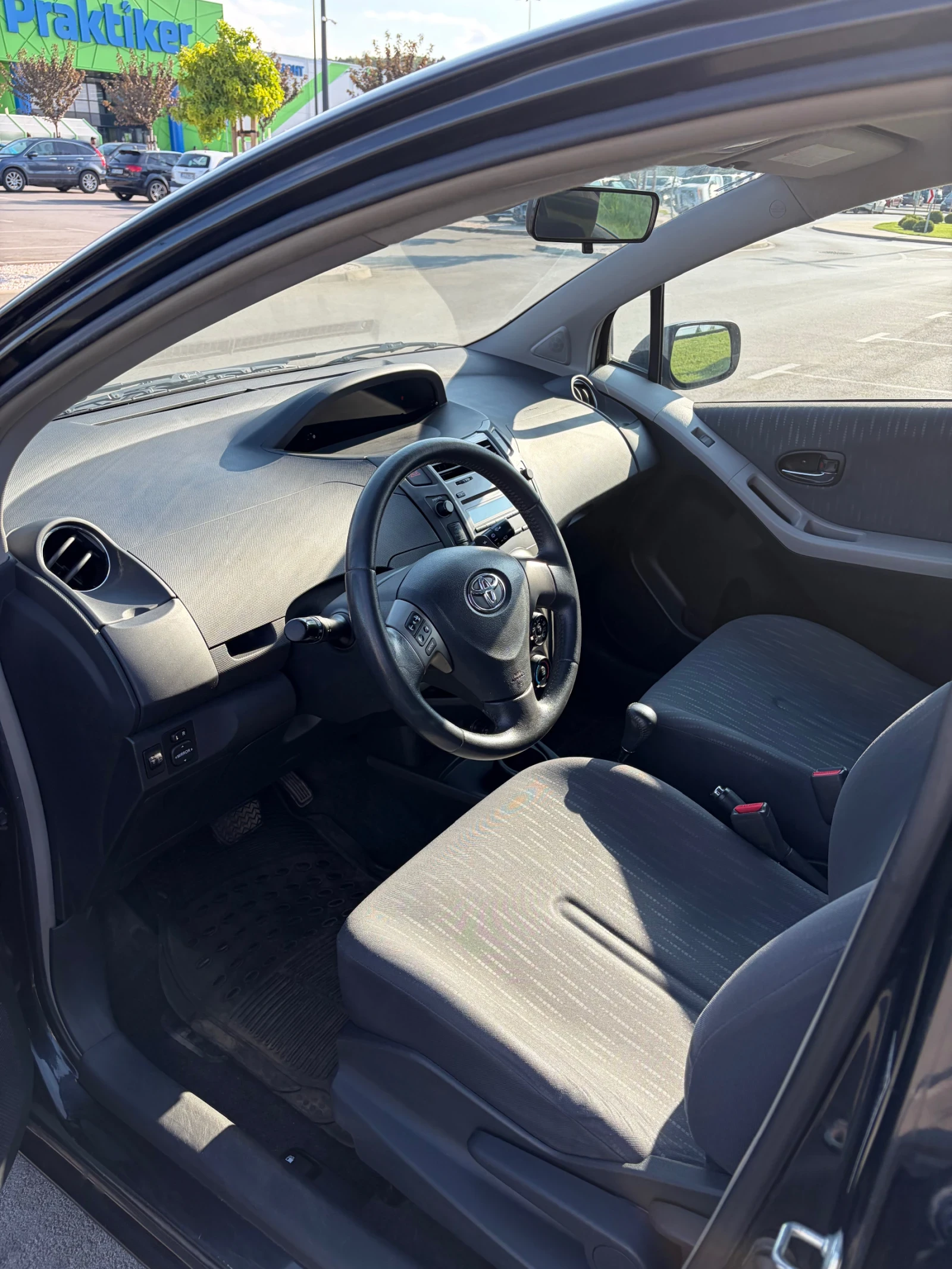 Toyota Yaris Facelift 1.33 Dual VVT-i 1300куб. 101кс, снимка 9 - Автомобили и джипове - 55675685