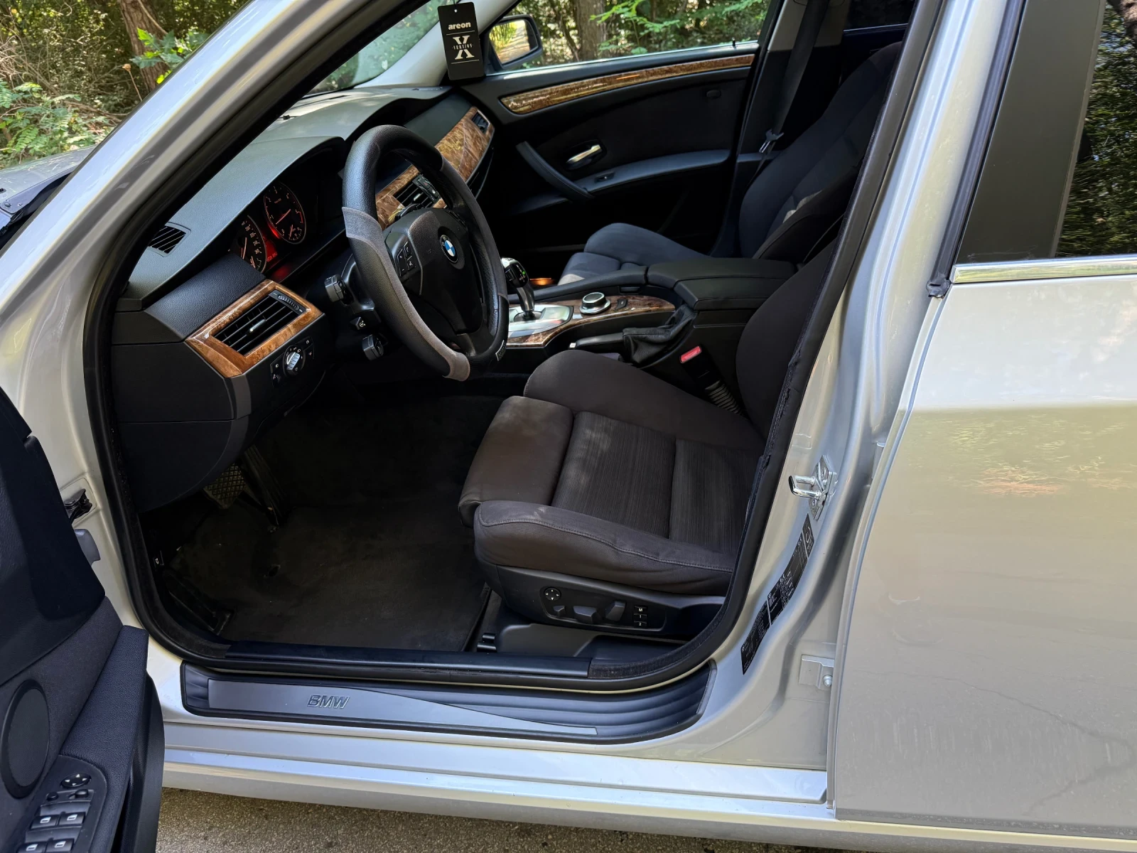 BMW 530, снимка 7 - Автомобили и джипове - 55888633
