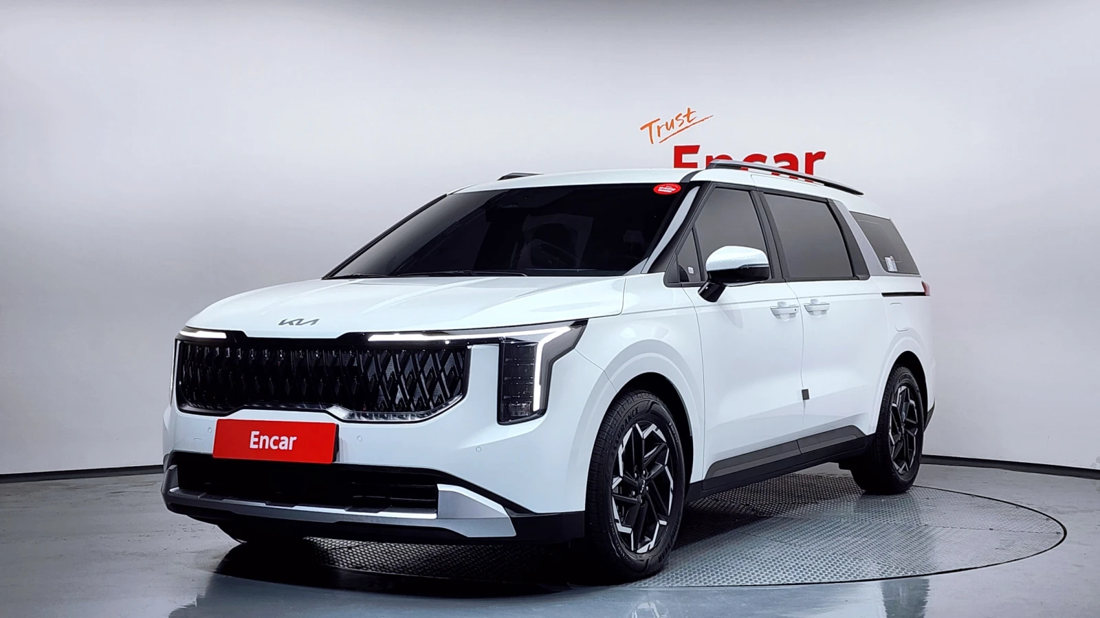 Kia Carnival ЕЛ. БАГАЖНИК* ПОДГРЕВ ВОЛАН* КРАЙНА ЦЕНА