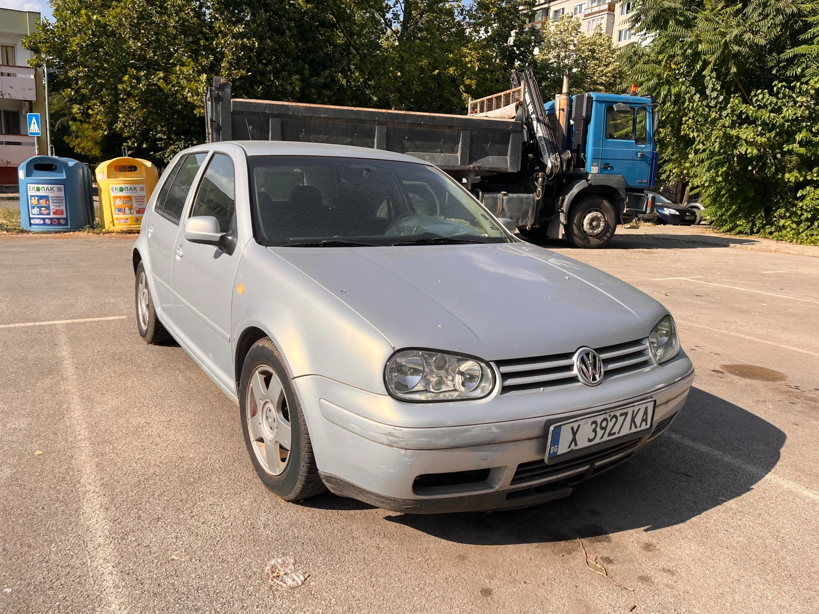 VW Golf