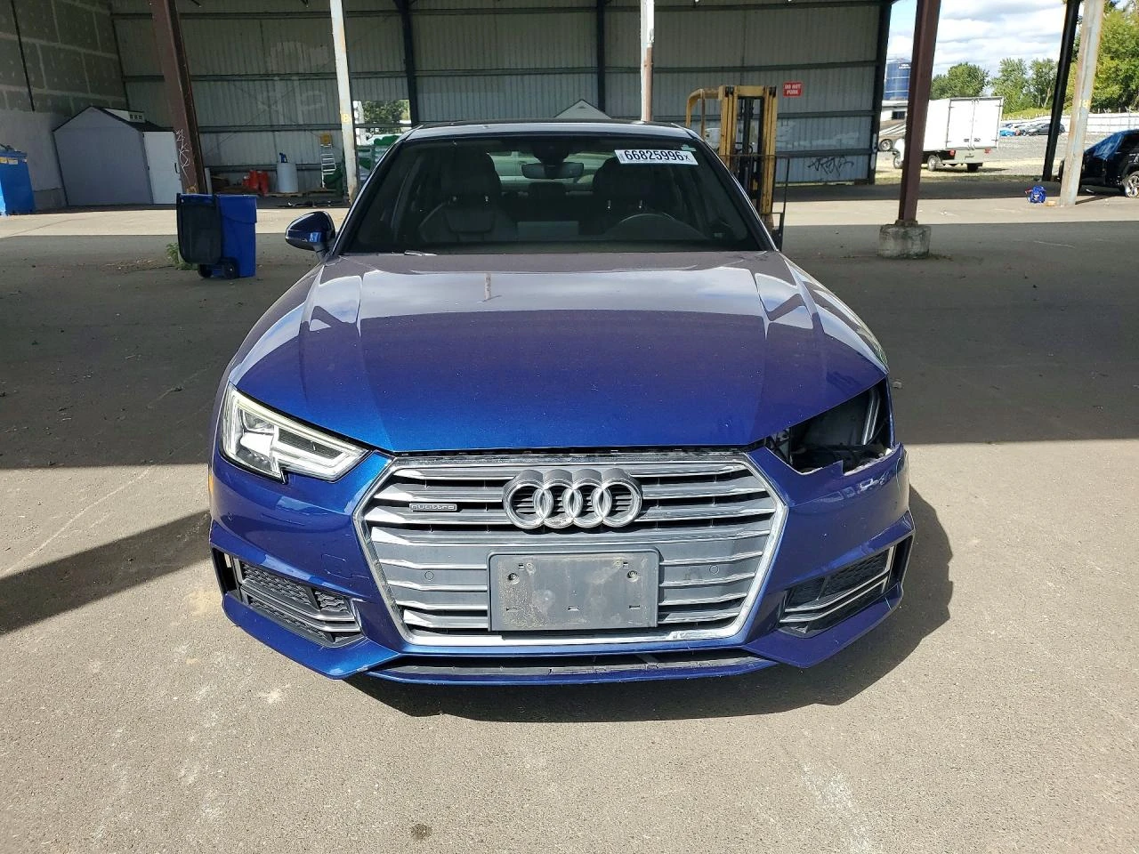 Audi A4 2.0l Premium Plus, снимка 5 - Автомобили и джипове - 56084407