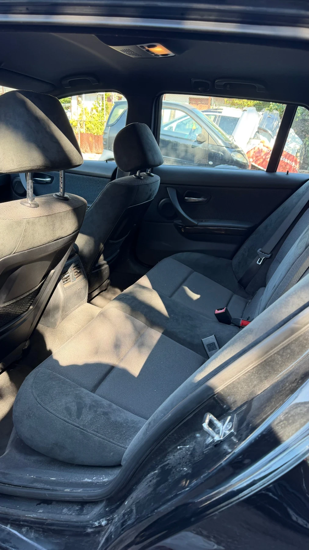 BMW 330 Пълен М ръчка, снимка 11 - Автомобили и джипове - 56138536