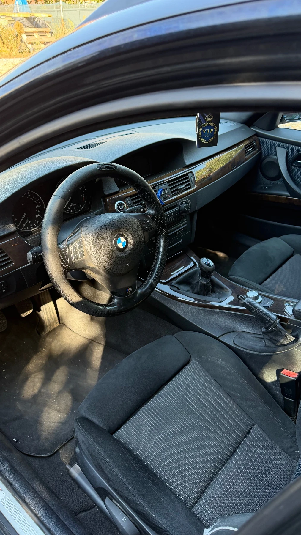 BMW 330 Пълен М ръчка, снимка 10 - Автомобили и джипове - 56138536