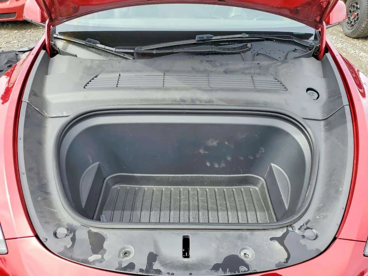 Tesla Model Y Long Range / Carfax / Застраховател , снимка 12 - Автомобили и джипове - 56168964