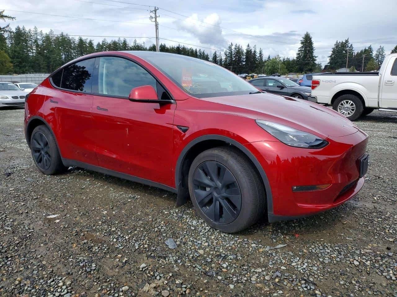 Tesla Model Y Long Range / Carfax / Застраховател , снимка 4 - Автомобили и джипове - 56168964