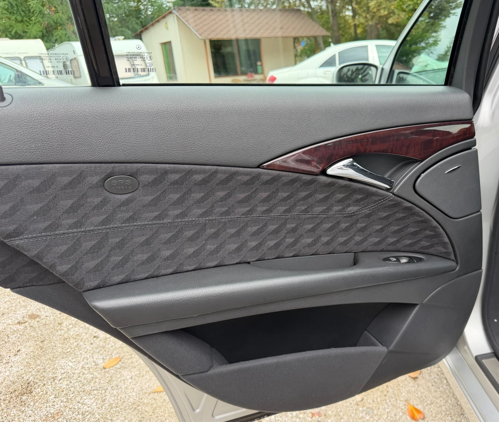 Mercedes-Benz E 270 CDI/134.000km!!! | Mobile.bg � ����������� 8