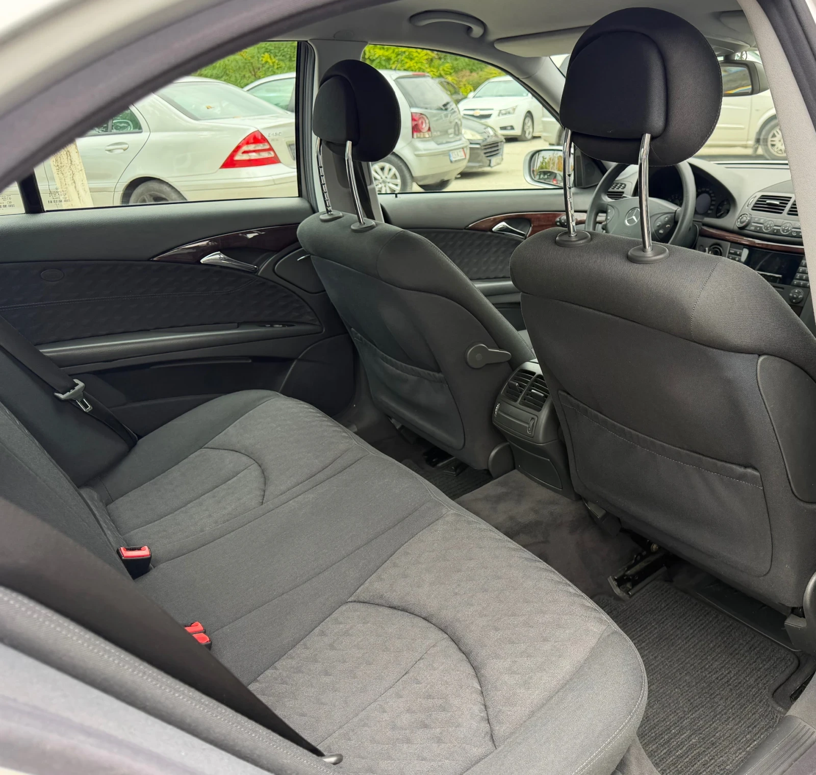 Mercedes-Benz E 270 CDI/134.000km!!! | Mobile.bg � ����������� 9