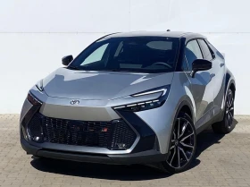 ������ Toyota C-HR
