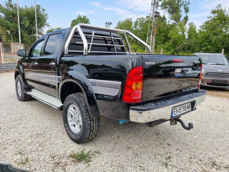 Toyota Hilux, снимка 7 - Автомобили и джипове - 47137006