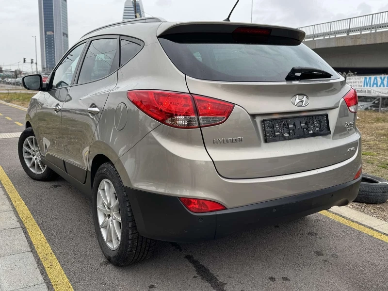 Hyundai IX35 2000CRDI, снимка 6 - Автомобили и джипове - 48258648