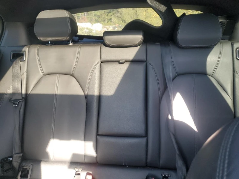 Alfa Romeo Stelvio Ti 280кс * КРАЙНА ЦЕНА* , снимка 10 - Автомобили и джипове - 53038872