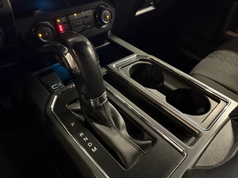 Ford F150 * CARFAX * ЦЕНА ДО БГ, снимка 17 - Автомобили и джипове - 53220683