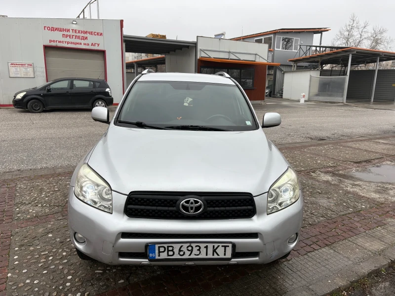 Toyota Rav4, снимка 3 - Автомобили и джипове - 53294937