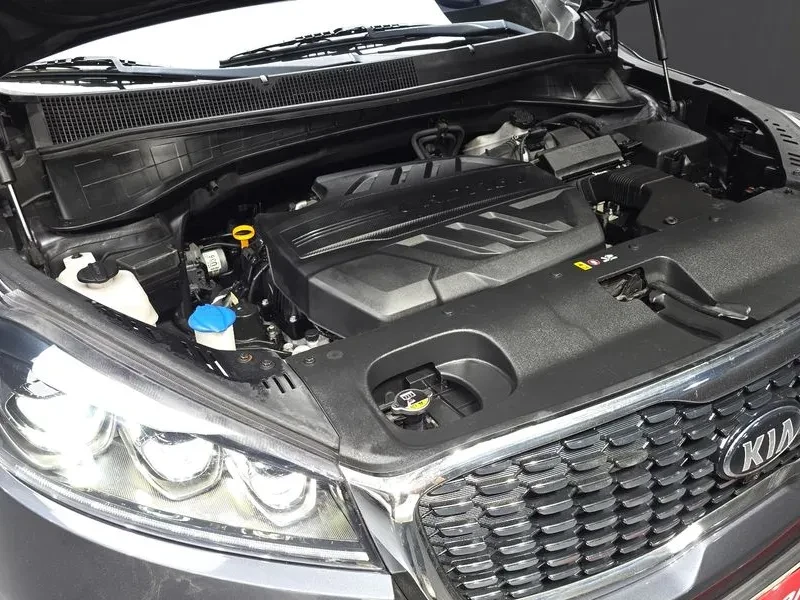 Kia Sorento DIESEL 2.2 2WD NOBLESSE, снимка 6 - Автомобили и джипове - 55122417