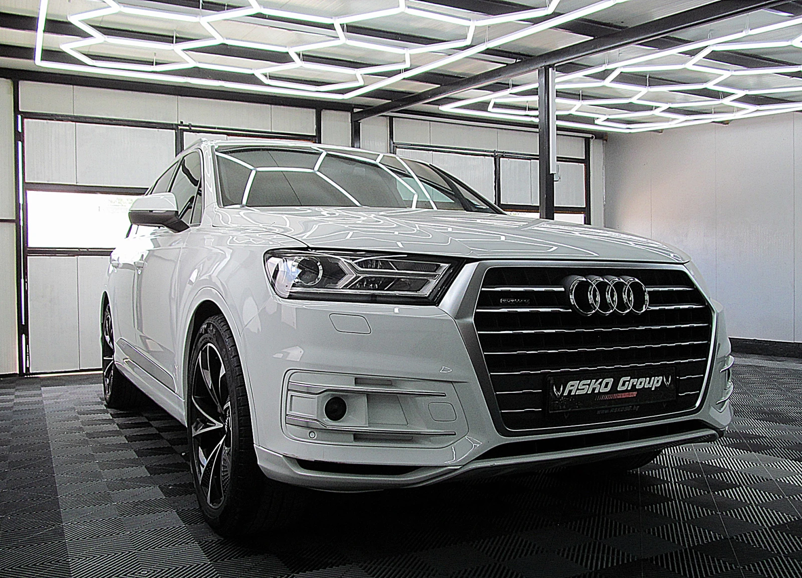 Audi Q7 /F1/LED/NAVI/ TOP!!!СОБСТВЕН ЛИЗИНГ - изображение 3