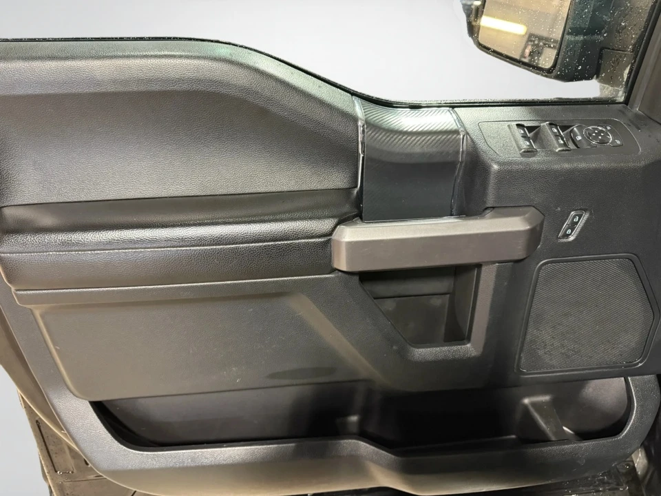 Ford F150 * CARFAX * ���� �� �� | Mobile.bg � ����������� 9