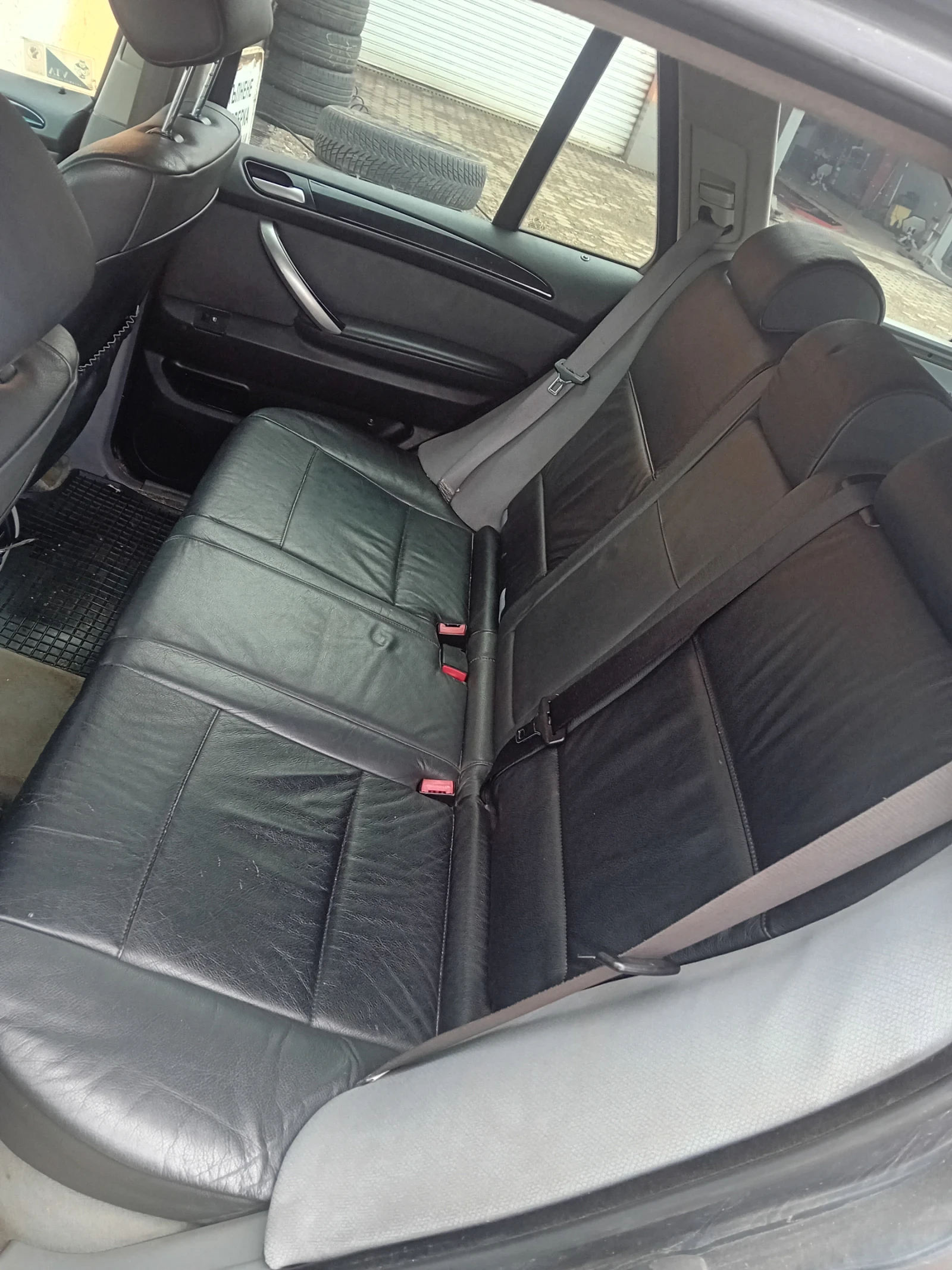 BMW X5 3.0i lpg, снимка 4 - Автомобили и джипове - 54195084