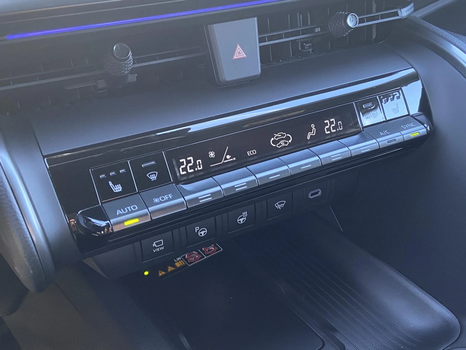 Toyota C-HR 2.0 PHEV GR SPORT PREMIERE EDITION � �������� | Mobile.bg � ����������� 11