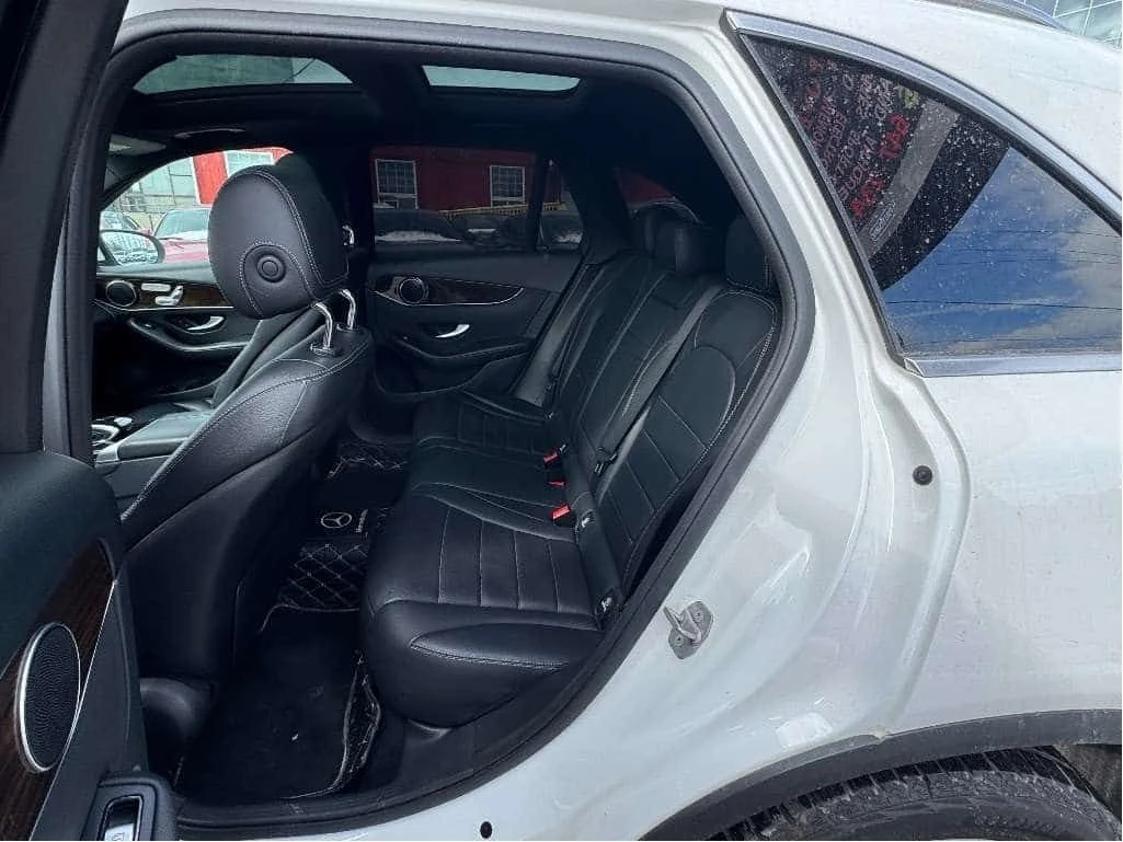 Mercedes-Benz GLC 300 Панорама/Подгрев/Памет/Финансиране, снимка 10 - Автомобили и джипове - 54544037