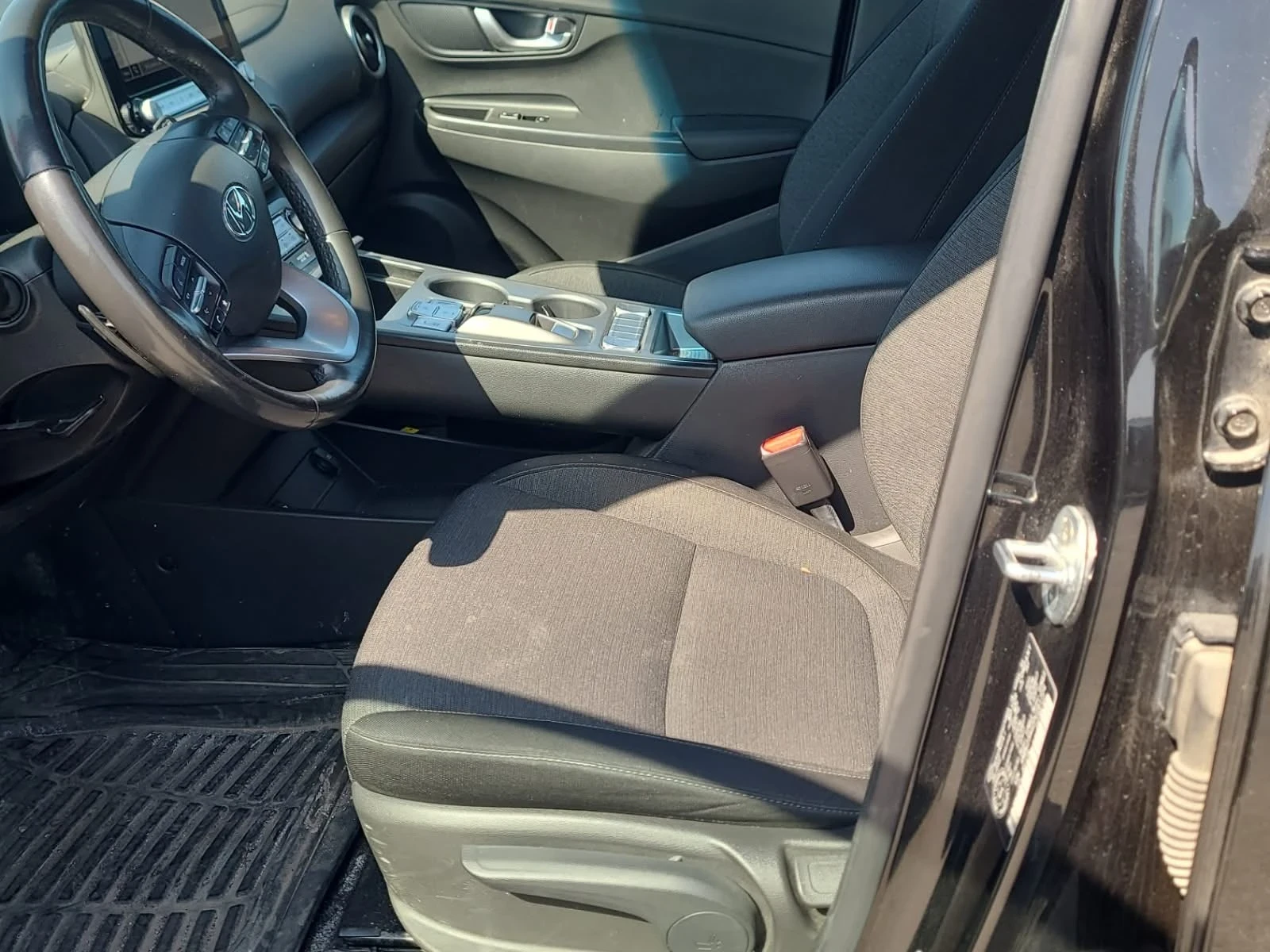 Hyundai Kona Electric* 64kWh, снимка 6 - Автомобили и джипове - 54830565