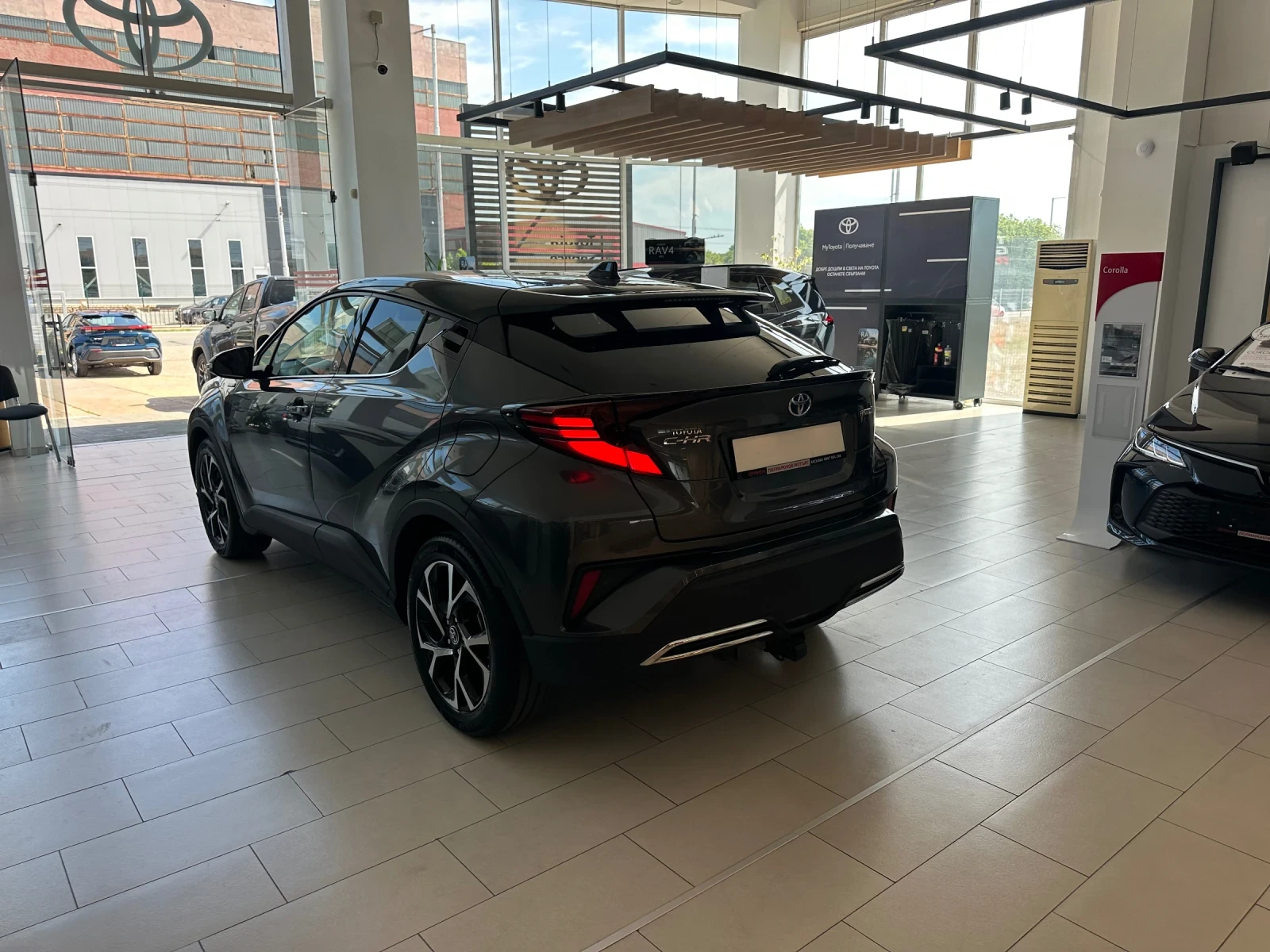 Toyota C-HR Club, снимка 3 - Автомобили и джипове - 54966023