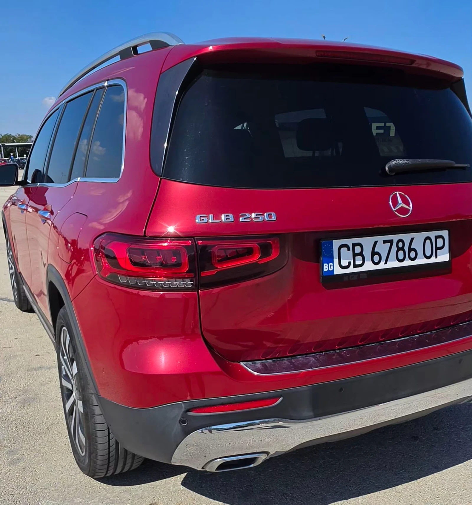Mercedes-Benz GLB 250, снимка 7 - Автомобили и джипове - 55884348