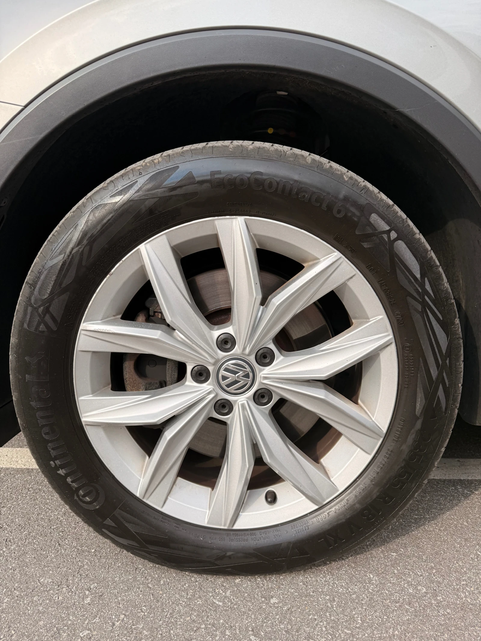 VW Tiguan 2.0TDI/4Motion/Assist/LED/Keyless, снимка 6 - Автомобили и джипове - 55868492
