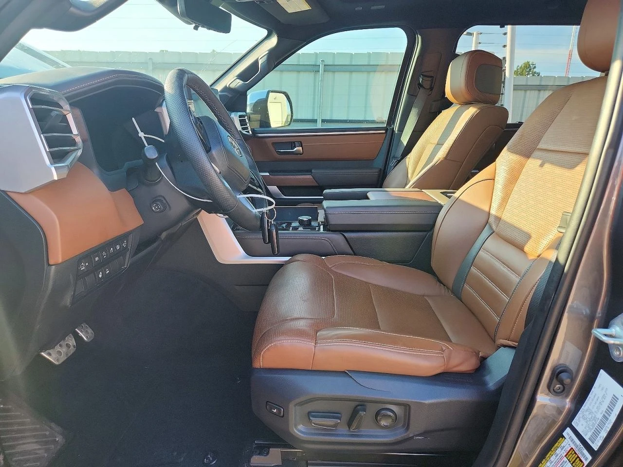 Toyota Tundra 3.4l 1794 Edition, снимка 7 - Автомобили и джипове - 55905793