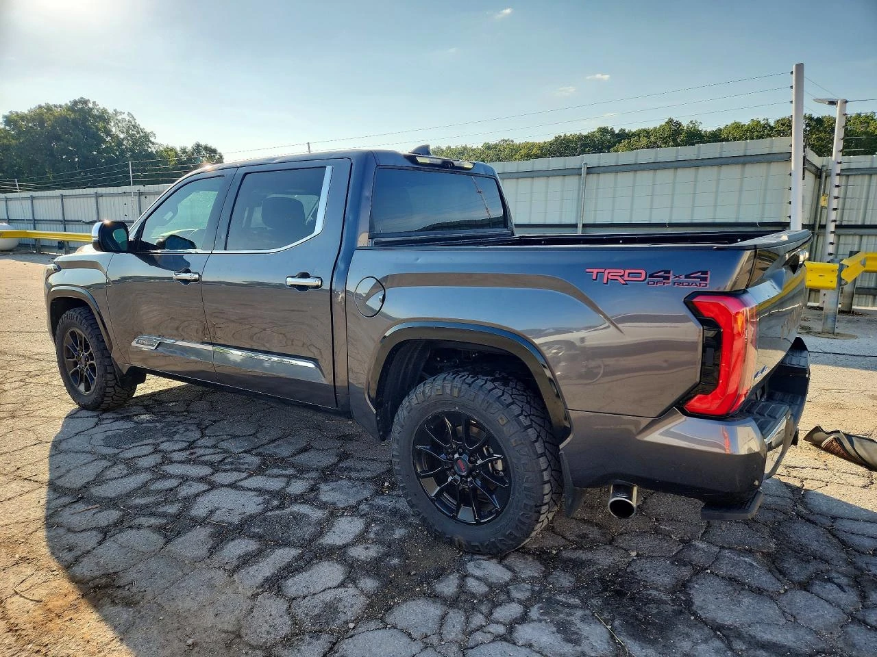 Toyota Tundra 3.4l 1794 Edition, снимка 2 - Автомобили и джипове - 55905793