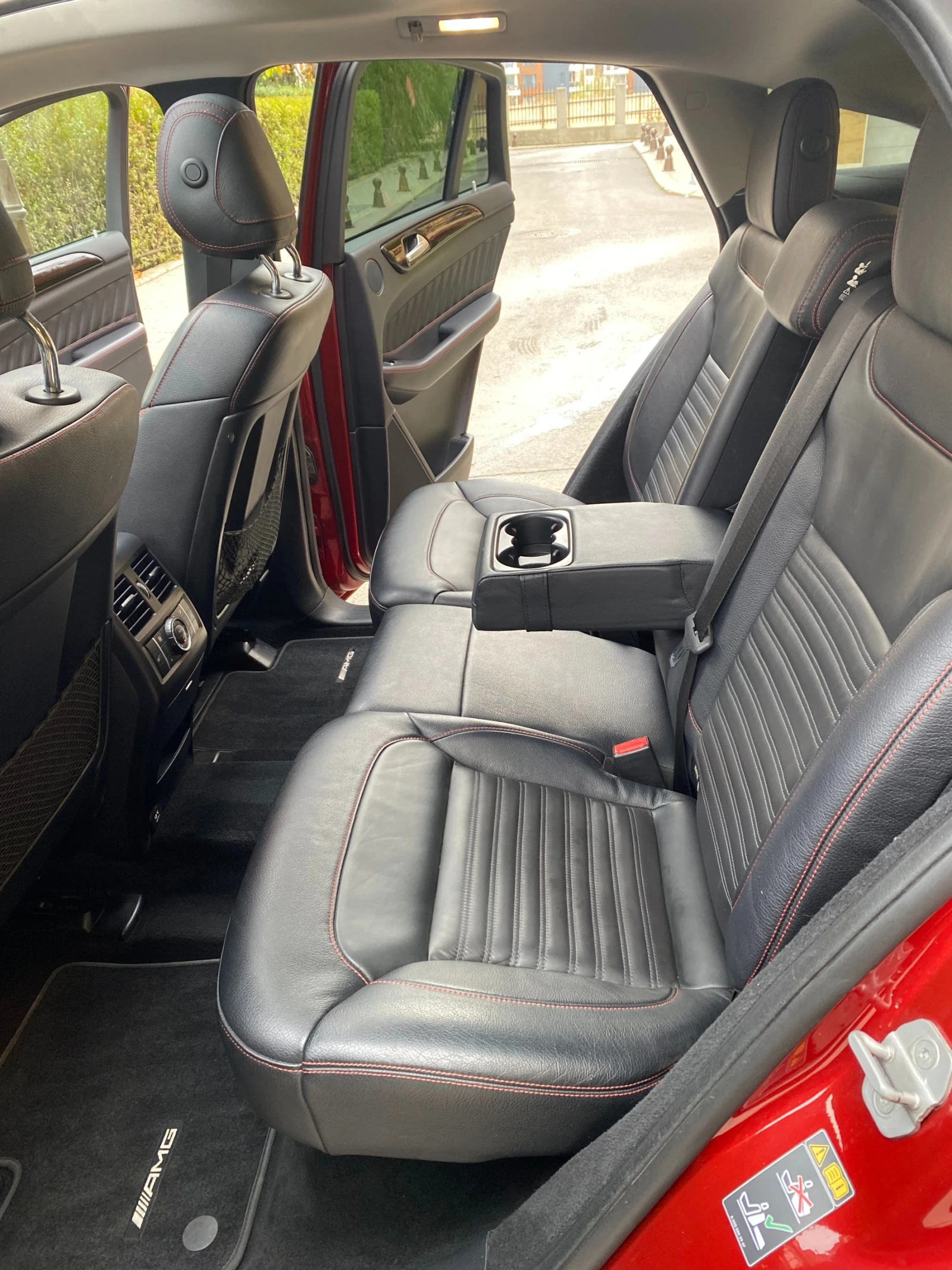 Mercedes-Benz GLE 450 AMG, снимка 14 - Автомобили и джипове - 56704572
