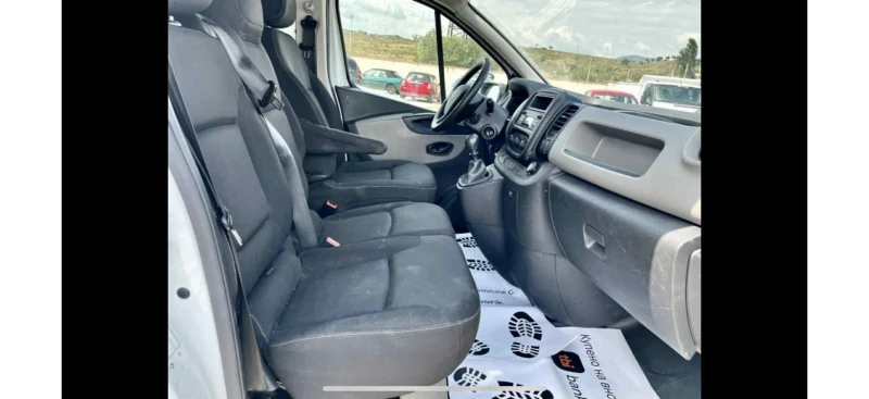 Renault Trafic 1.6 120к.с, снимка 11 - Бусове и автобуси - 52317035