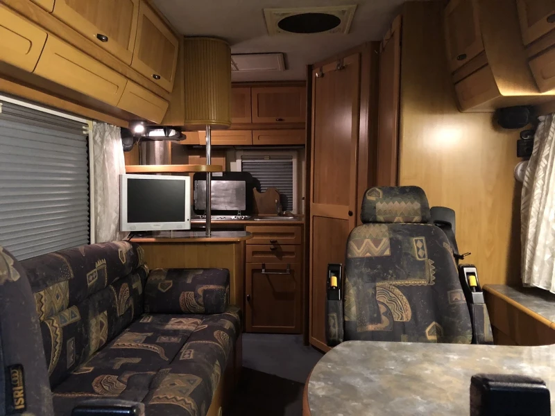 Кемпер HYMER / ERIBA S510 Mercedes, снимка 13 - Каравани и кемпери - 52566232