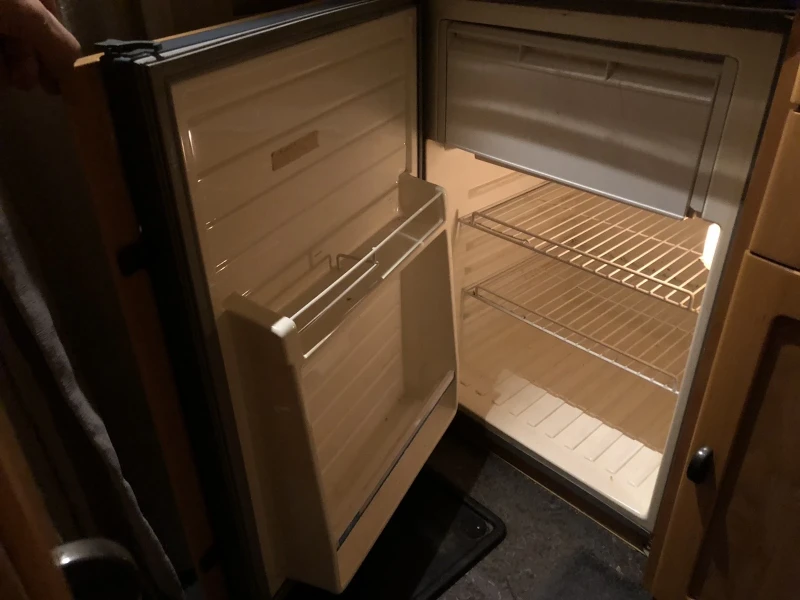 Кемпер HYMER / ERIBA S510 Mercedes, снимка 15 - Каравани и кемпери - 52566232