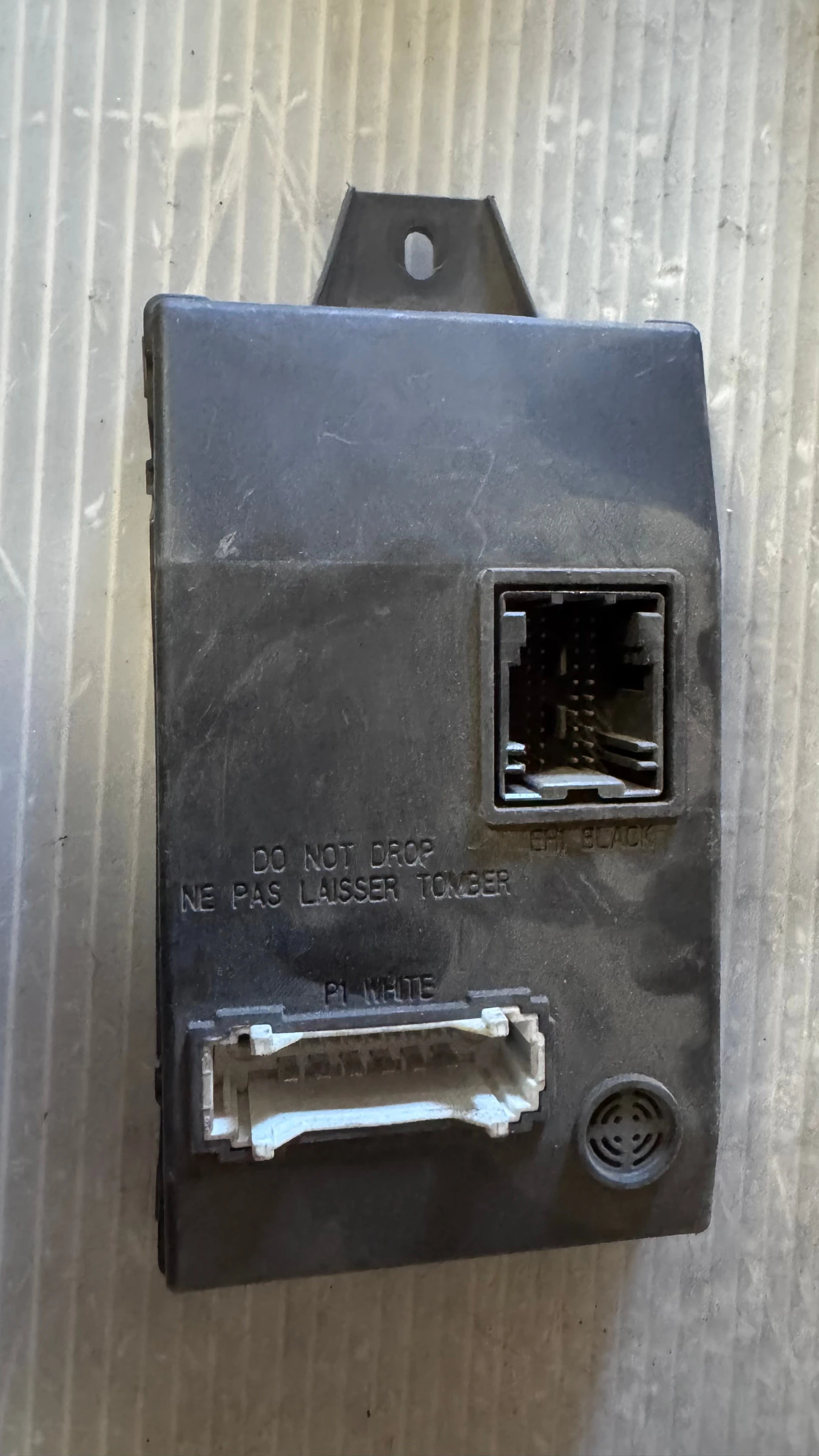   a Dacia Sandero - 8201013757 / U118522007 | Mobile.bg   2